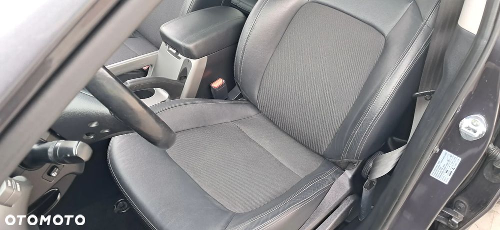 Kia Sportage 2.0 GDI L AWD - 22