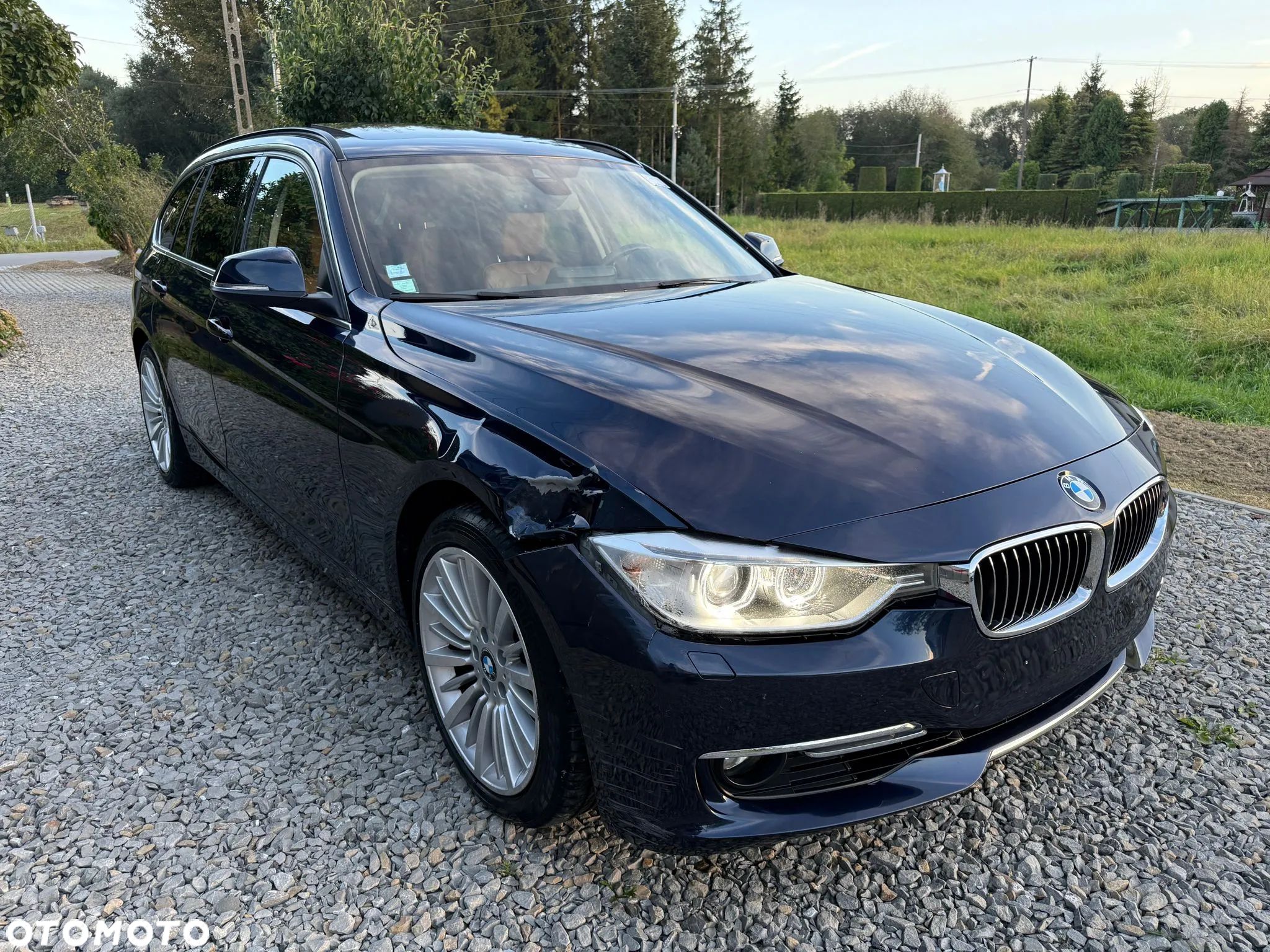 BMW Seria 3 330d Touring xDrive Sport-Aut Blue Performance Luxury Line - 1