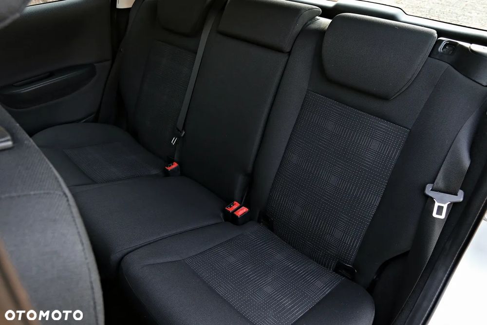 Mercedes-Benz Klasa A 150 BlueEFFICIENCY Avantgarde Flotte - 9