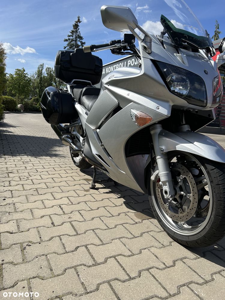 Yamaha FJR - 12