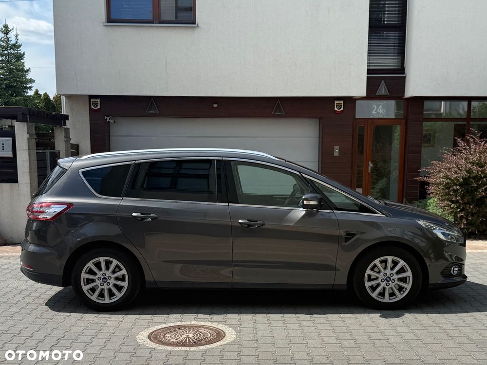 Ford S-Max 2.0 TDCi 4WD Titanium PowerShift - 6