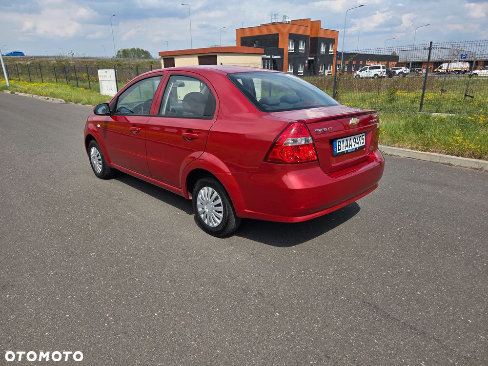 Chevrolet Aveo 1.4 16V LT - 31