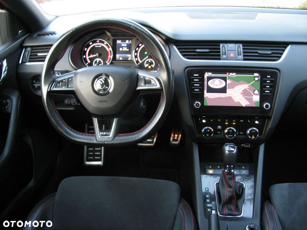 Skoda Octavia 2.0 TSI DSG RS 245 - 19