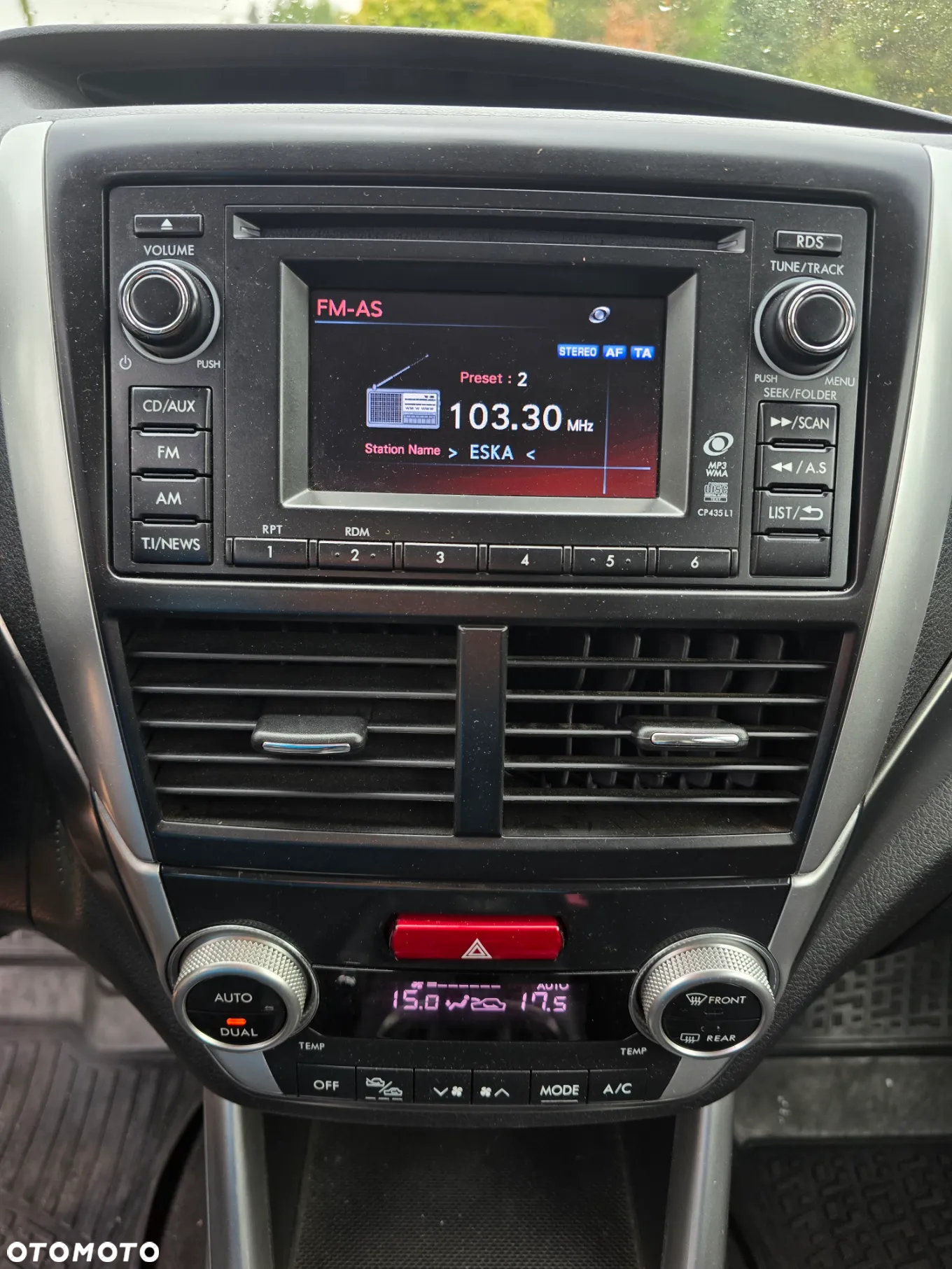 Subaru Forester 2.0 XE NAV - 36