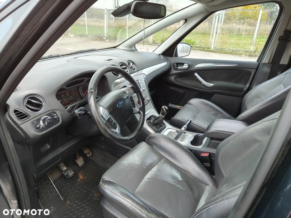 Ford S-Max - 6