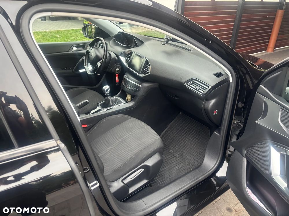 Peugeot 308 1.6 BlueHDi Active S&S - 4