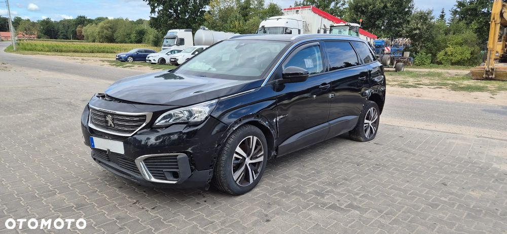 Peugeot 5008 1.2 PureTech Allure S&S EAT8 - 1