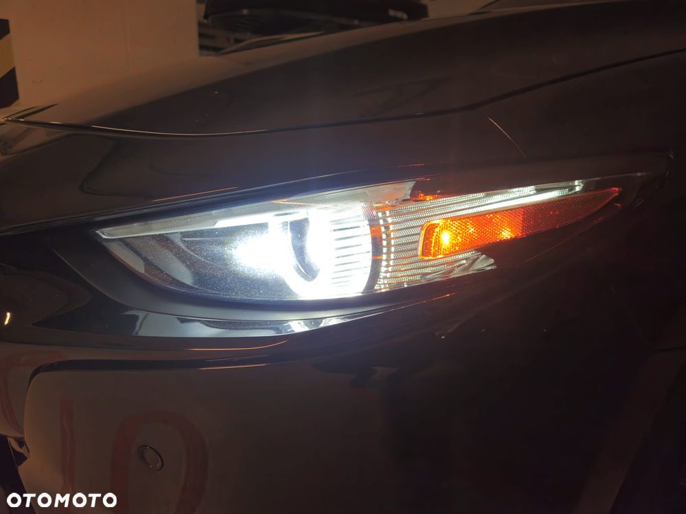 Mazda 3 - 16