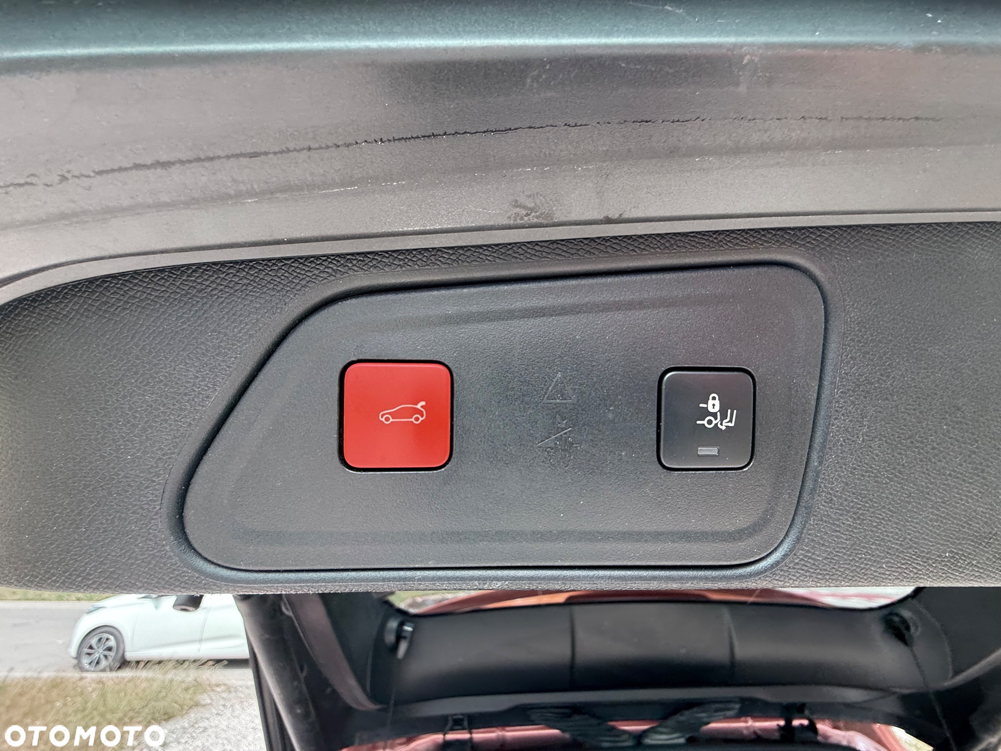 Peugeot 3008 1.2 PureTech Allure Pack S&S EAT8 - 20