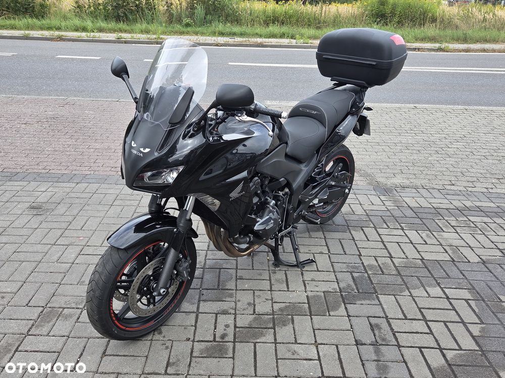 Honda CBF - 27