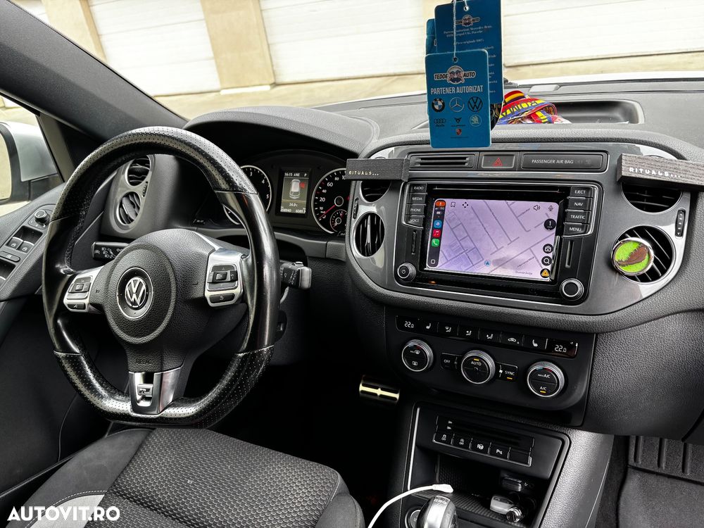 Volkswagen Tiguan 2.0 TDI 4Motion DSG BMT Sport & Style - 11