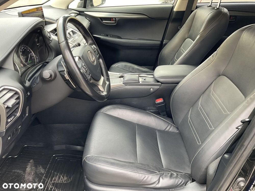 Lexus NX 300h Comfort AWD - 20