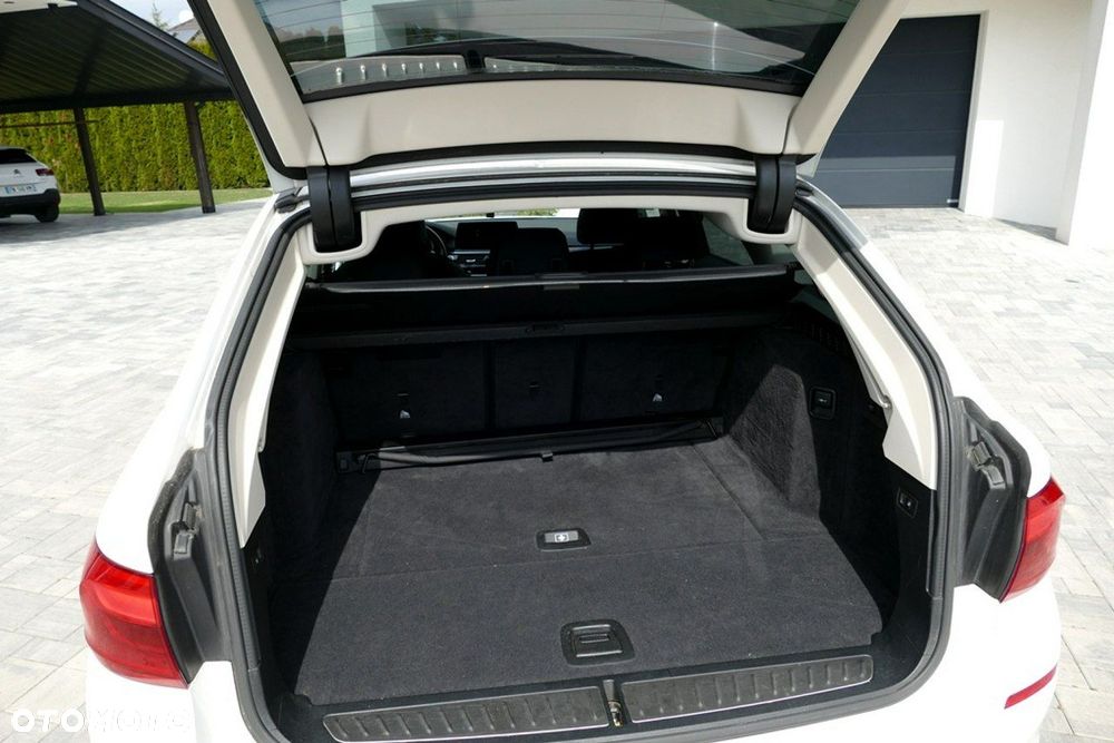 BMW Seria 5 520d Sport Line sport - 28