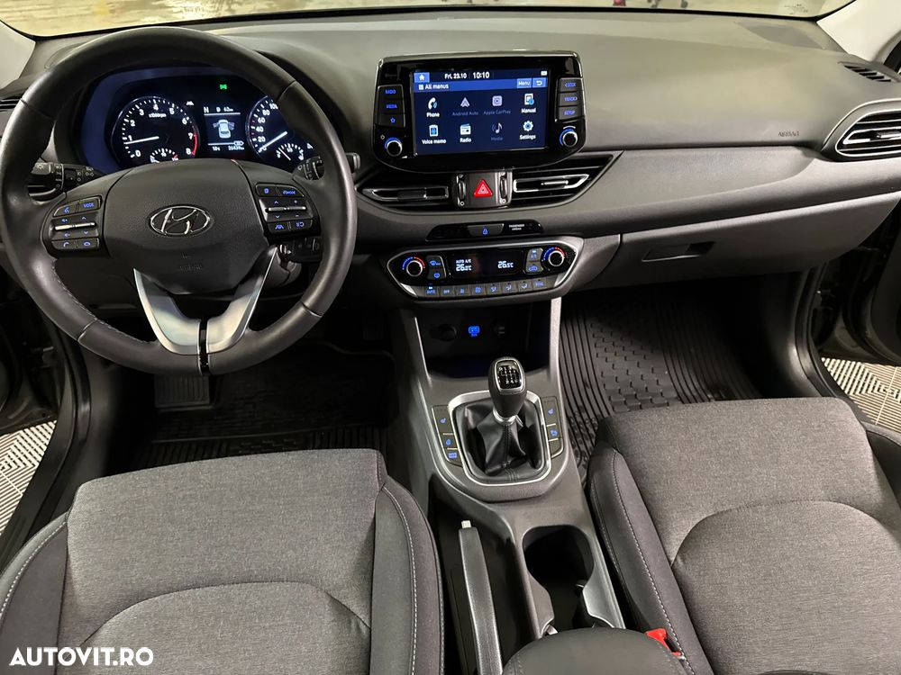 Hyundai i30 - 10