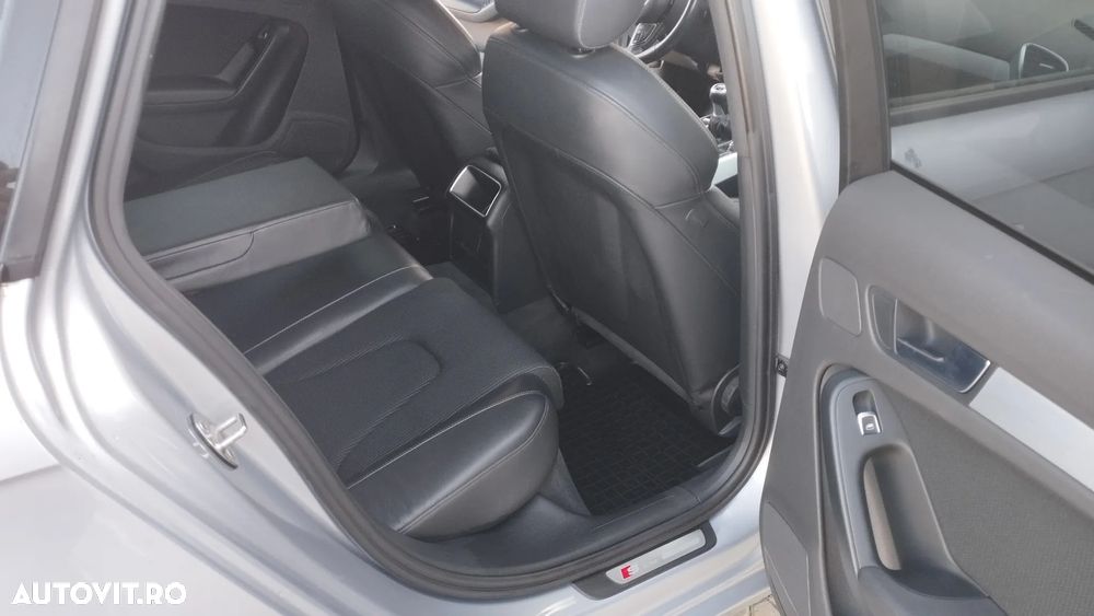 Audi A4 2.0 TDI DPF S line Sportpaket - 12