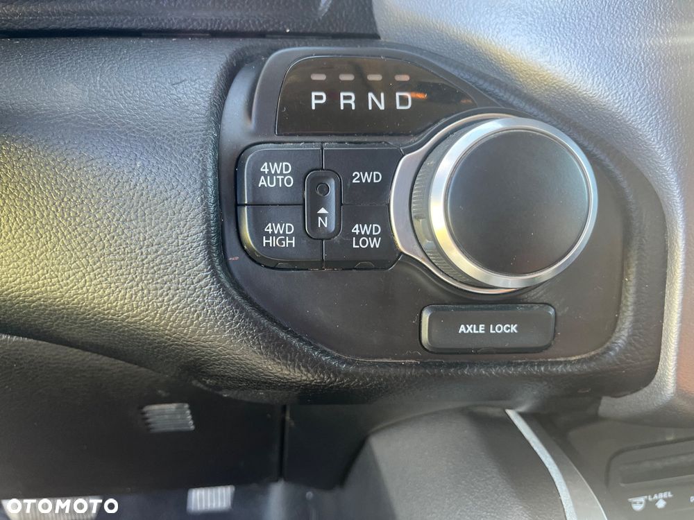 Dodge RAM - 4