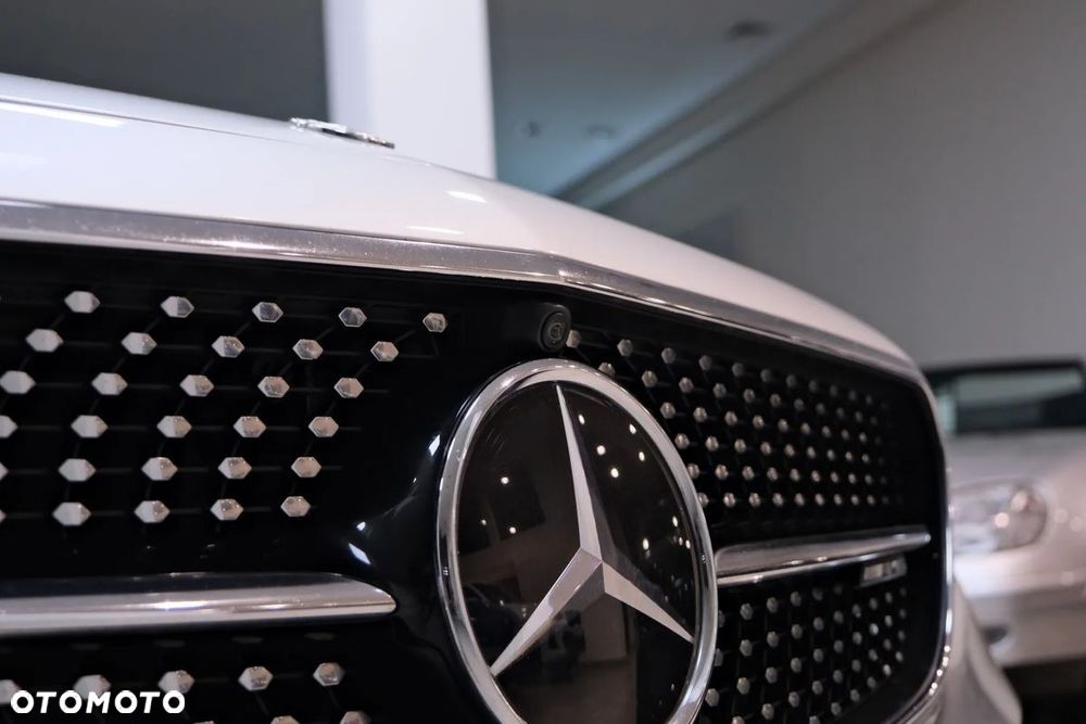 Mercedes-Benz Klasa E 43 AMG 4Matic 9G-TRONIC - 5