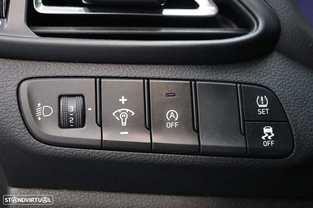 Hyundai i30 1.0 T-GDI Style Plus DCT - 18