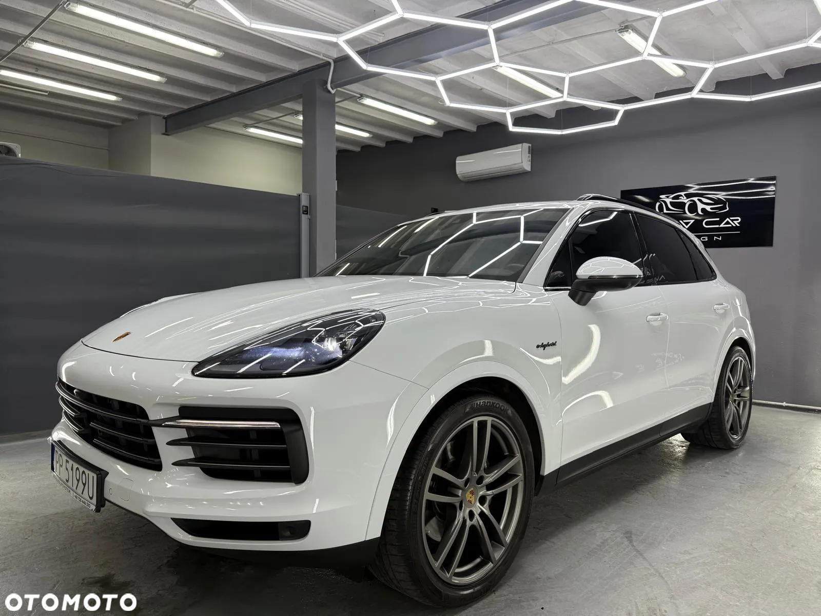 Porsche Cayenne E-Hybrid Platinum Edition - 13