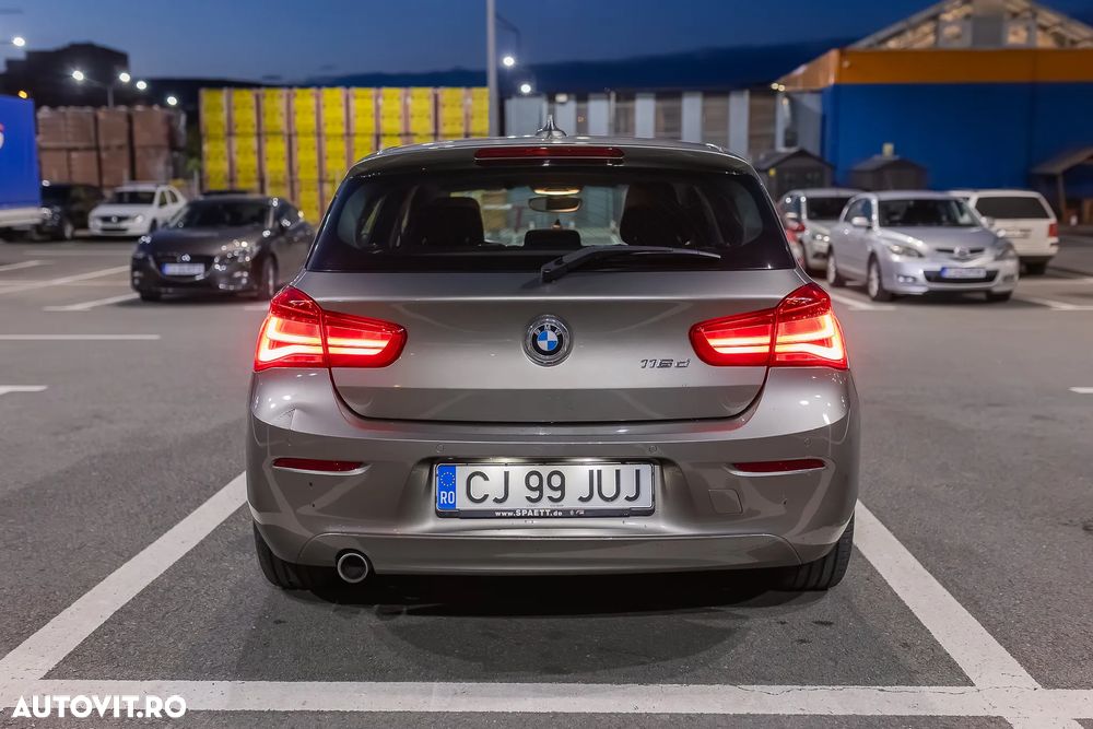BMW Seria 1 116d - 2