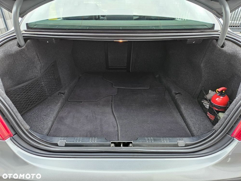 BMW Seria 5 - 24