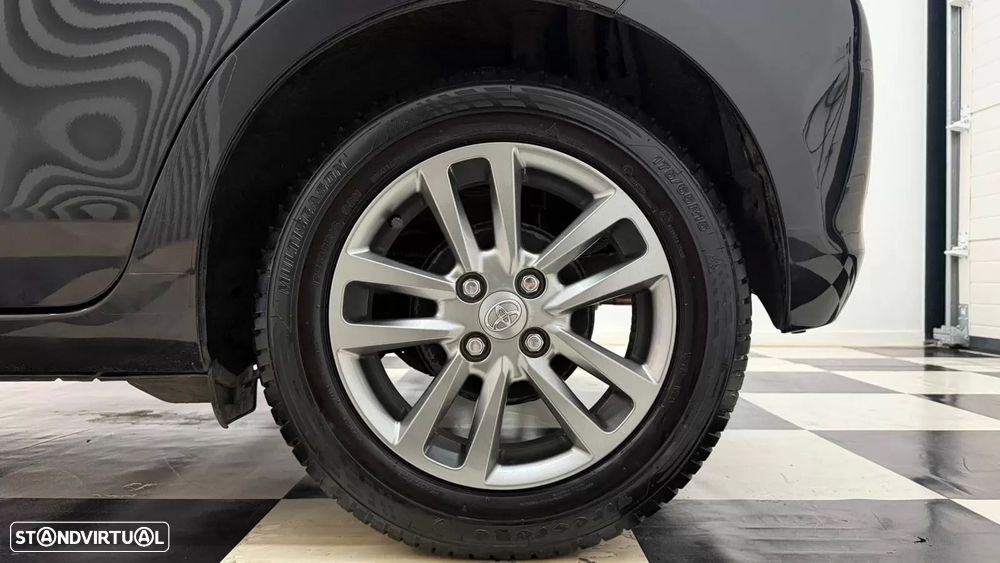 Toyota Yaris 1.0 VVT-i Edition 2014 - 12