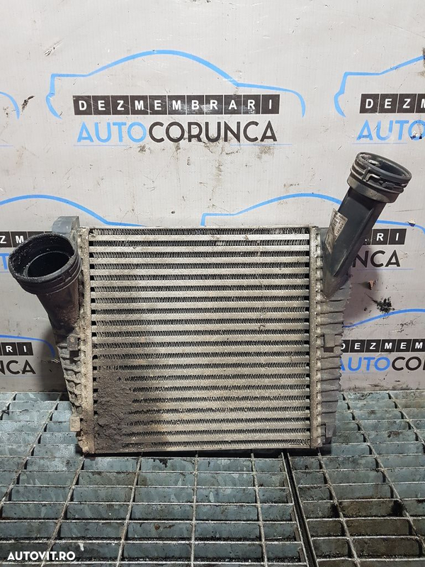 Radiator intercooler Audi Q7 3.0 2005 - 2009 2967CC BUG (656) DREAPTA 7L6145804C