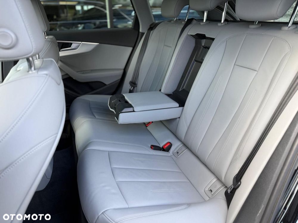 Audi A4 Avant - 17