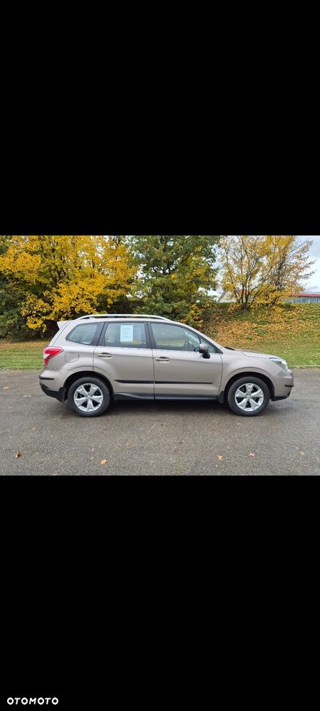 Subaru Forester 2.0 D Exclusive Lineartronic - 10