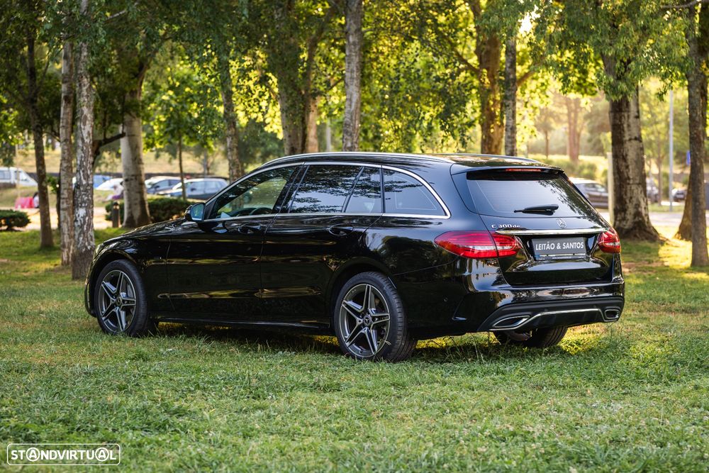 Mercedes-Benz C 300 de AMG Line - 3
