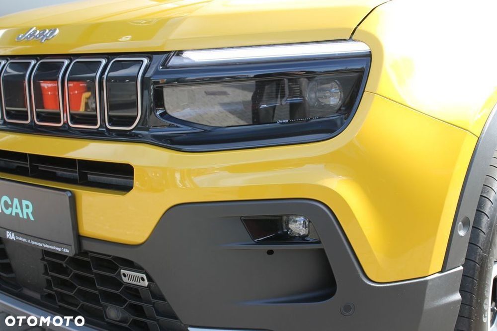 Jeep Avenger 54kWh Summit - 34