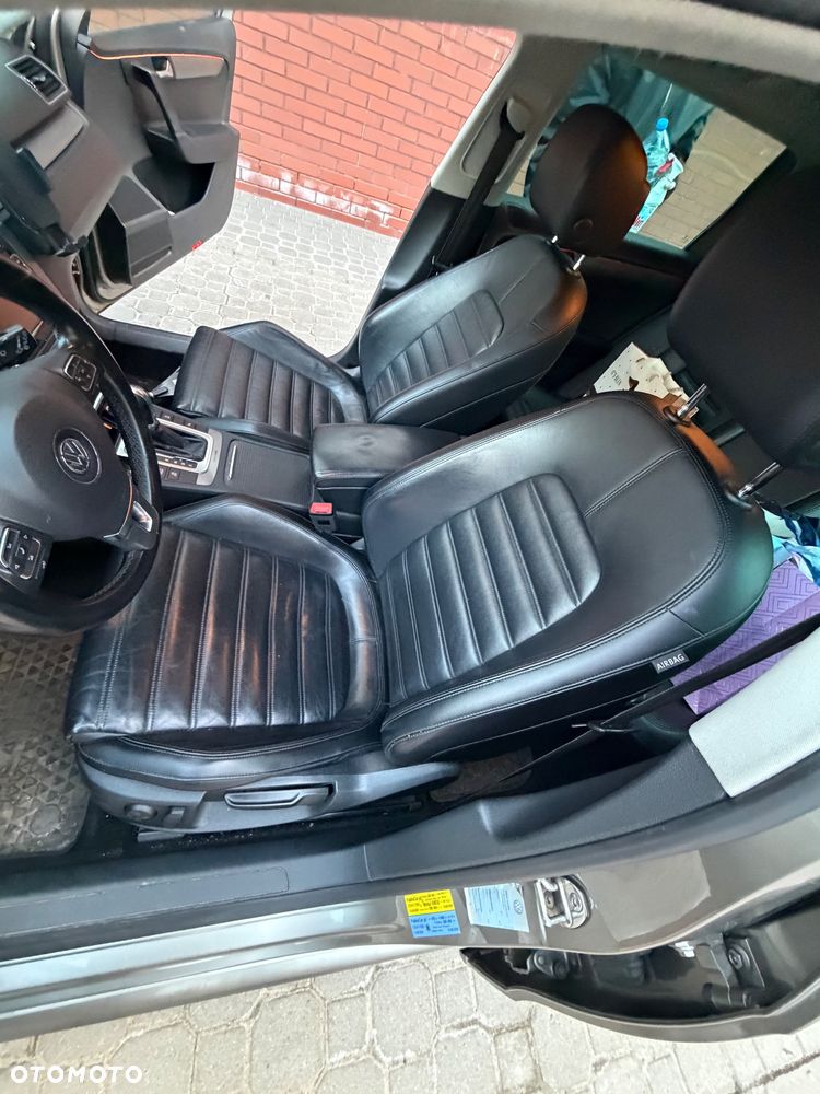 Volkswagen Passat 2.0 TDI 4Mot Highline DSG - 12