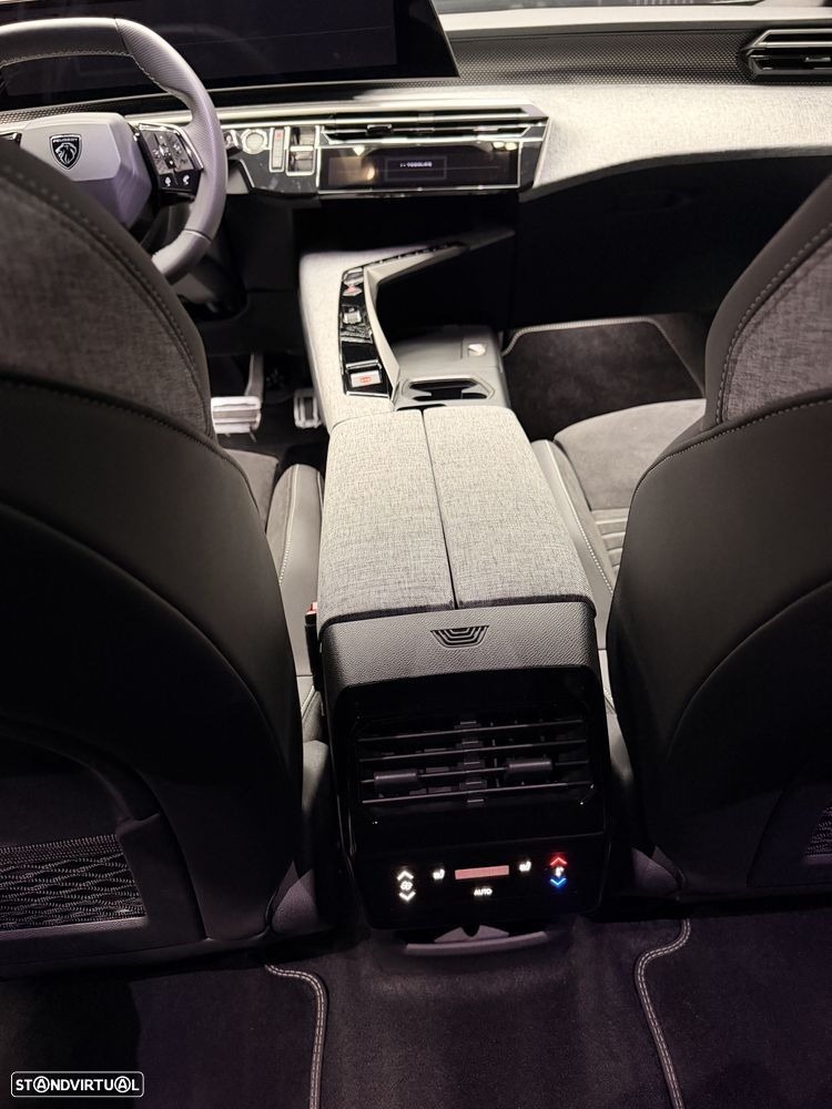 Peugeot 5008 Hybrid 145 e-DSC6 GT Exclusive - 14