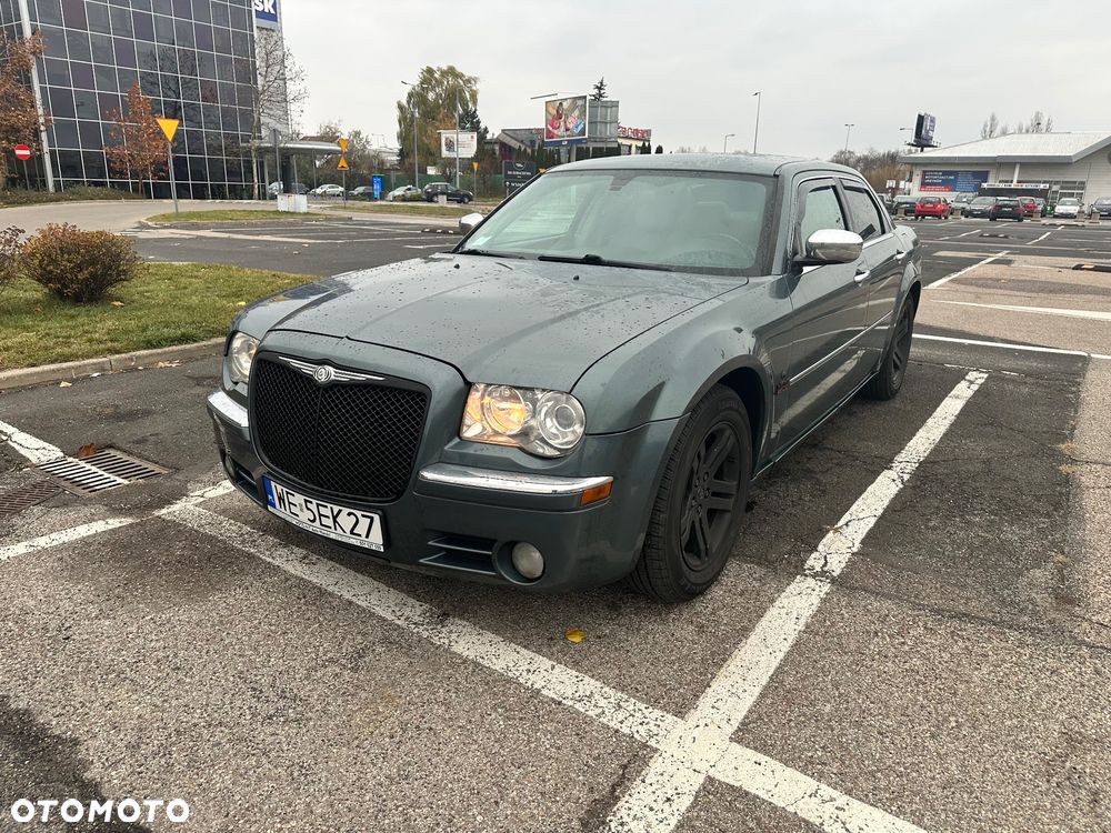 Chrysler 300C 5.7 V8 Hemi - 3