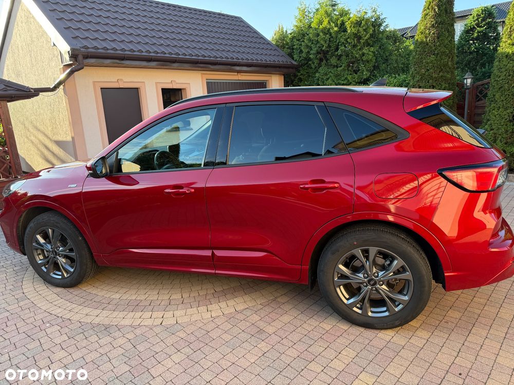 Ford Kuga 2.5 FHEV AWD ST-Line - 24