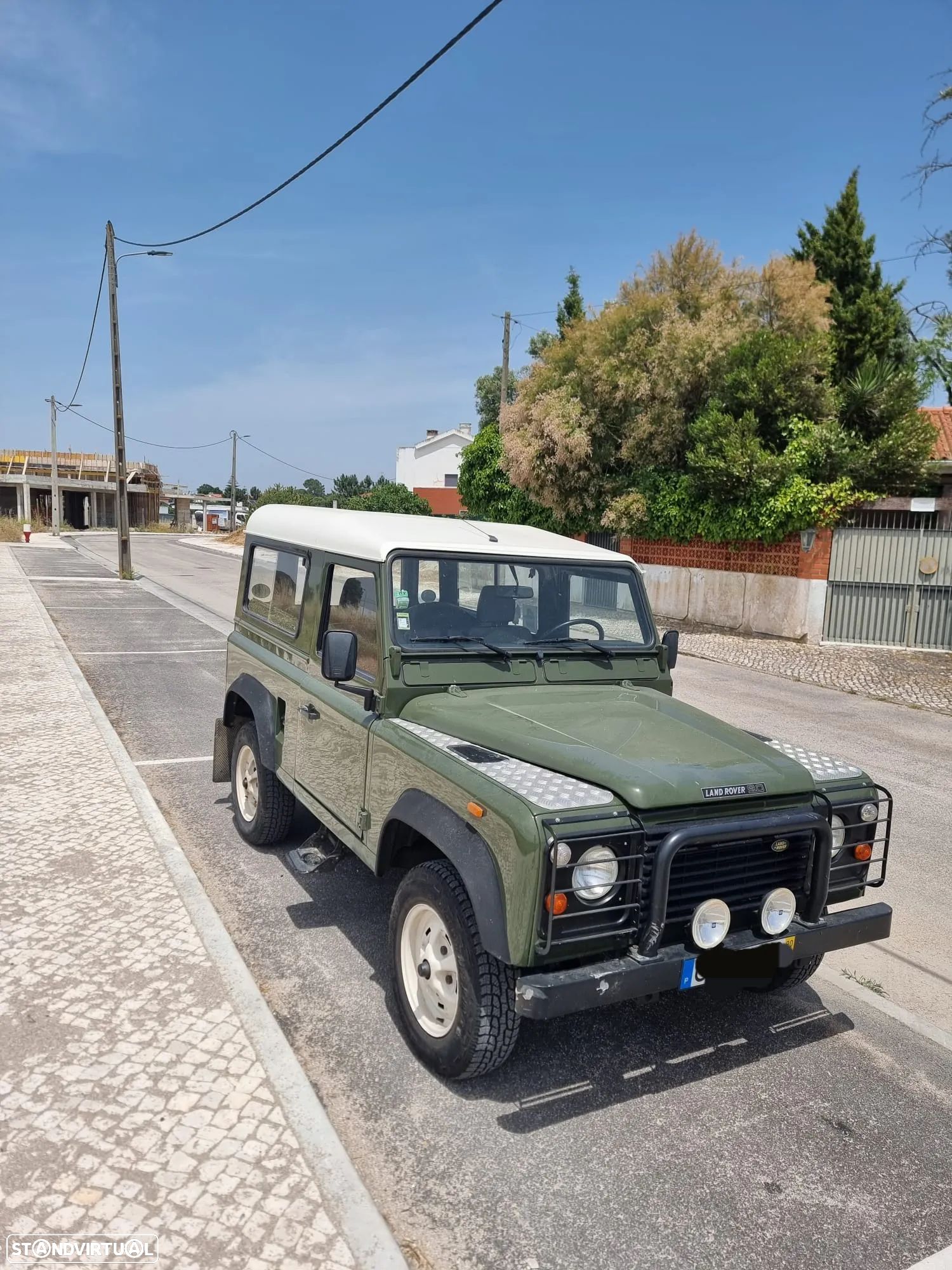 Land Rover Defender 90 2.5 TDi Metal Top - 1