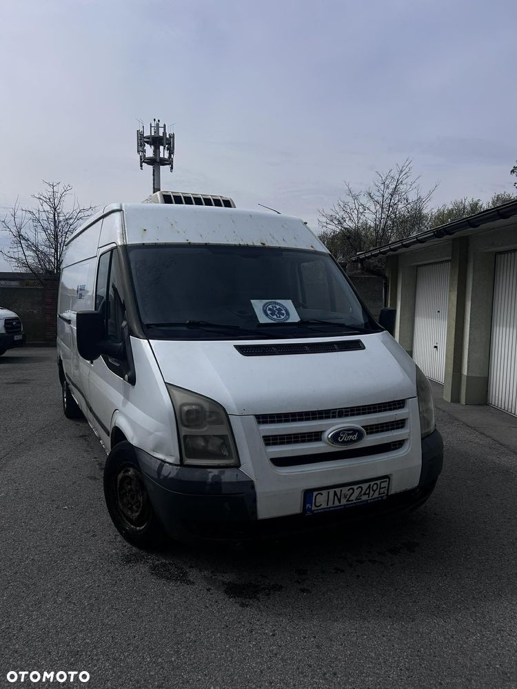 Ford Transit - 12