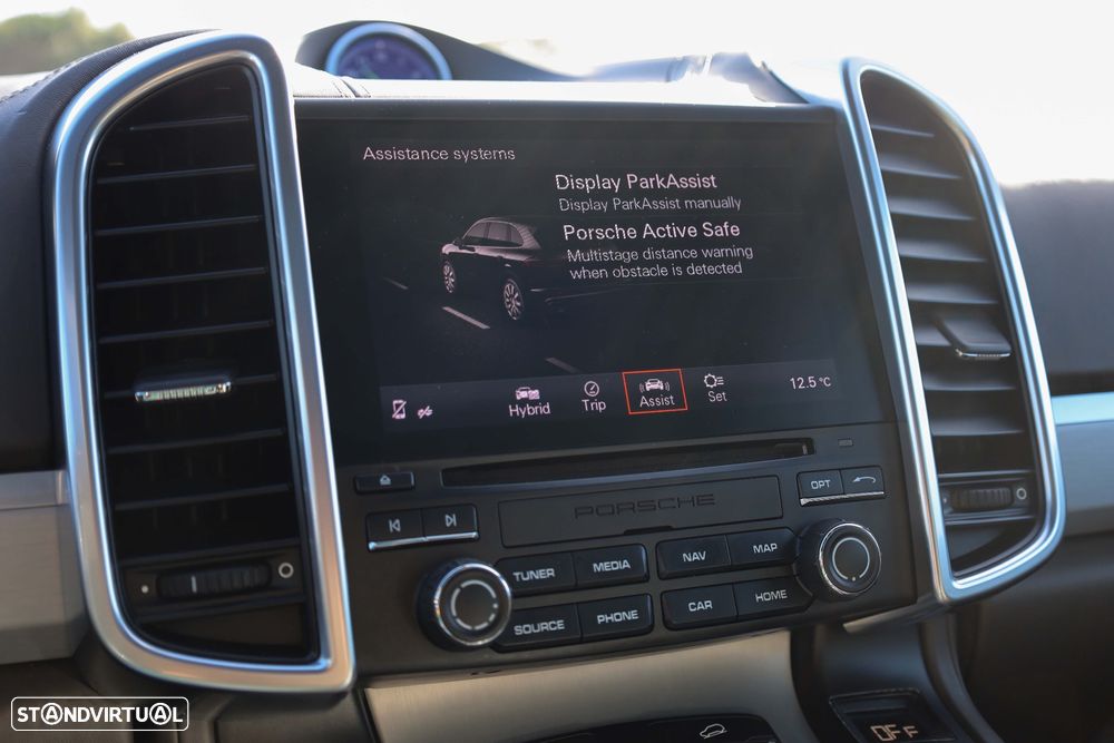 Porsche Cayenne S E-Hybrid Platinum Edition - 34