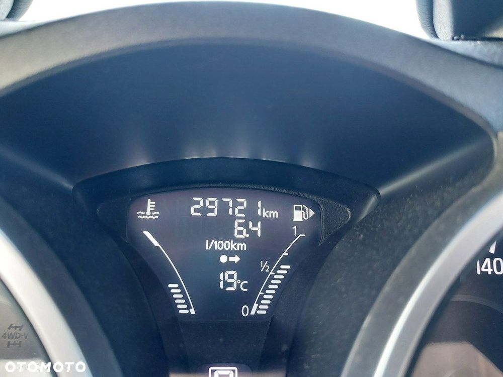 Nissan Juke 1.6 N-Connecta Xtronic - 29