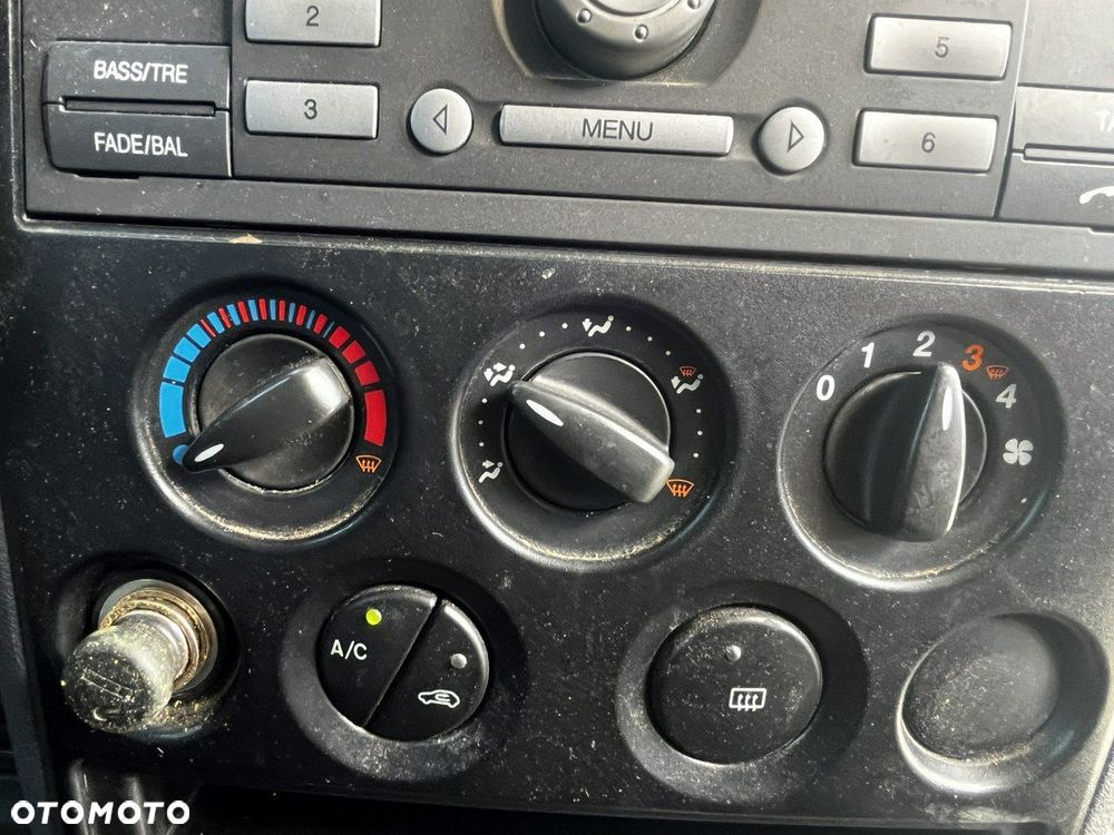 Ford Transit Connect - 7