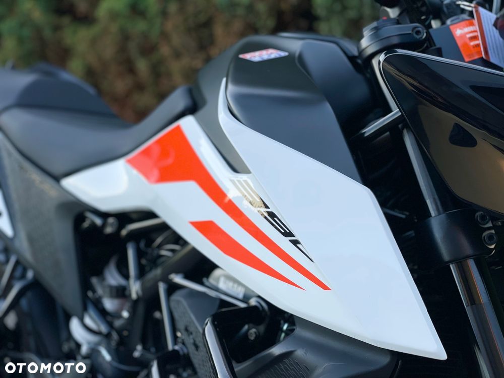 KTM Adventure - 17