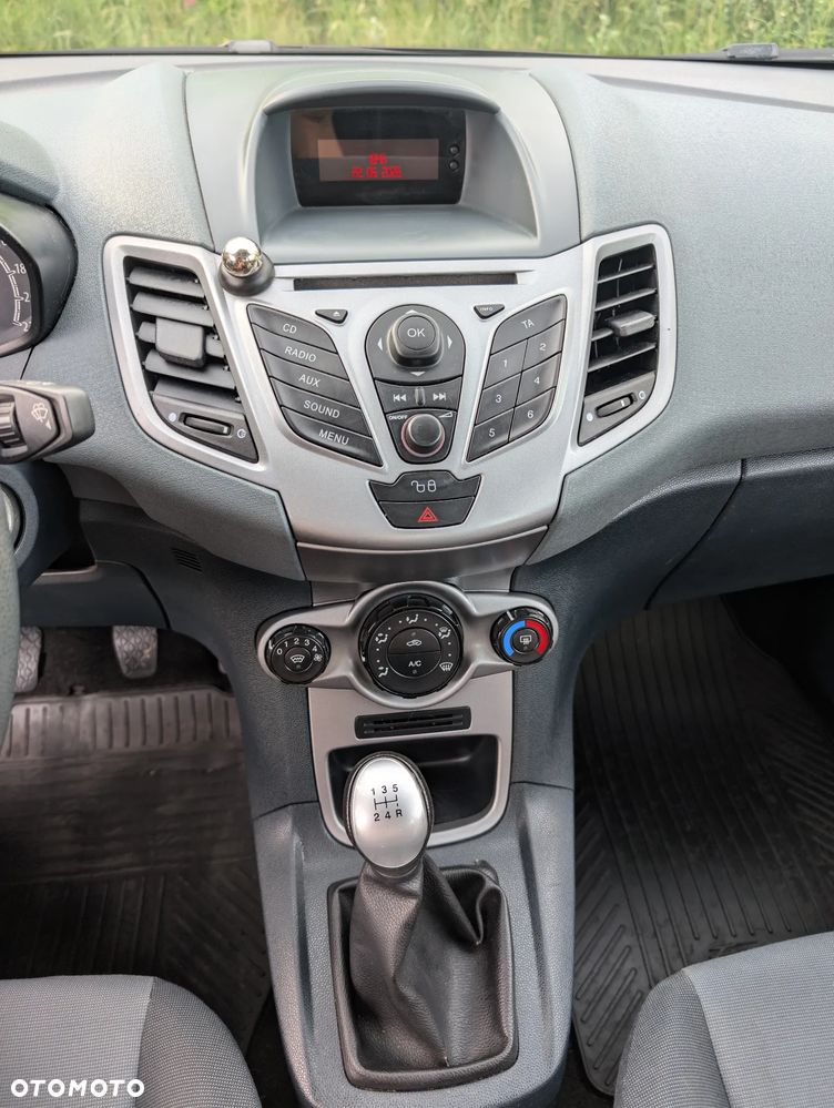 Ford Fiesta 1.4 Gold X - 16
