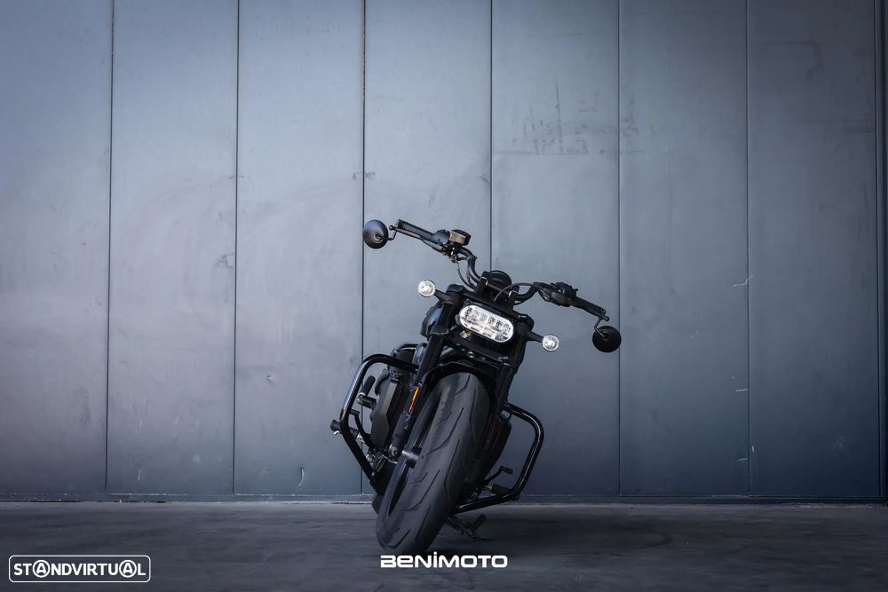 Harley-Davidson Sportster - 2
