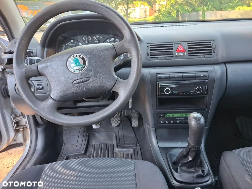 Skoda Octavia - 10