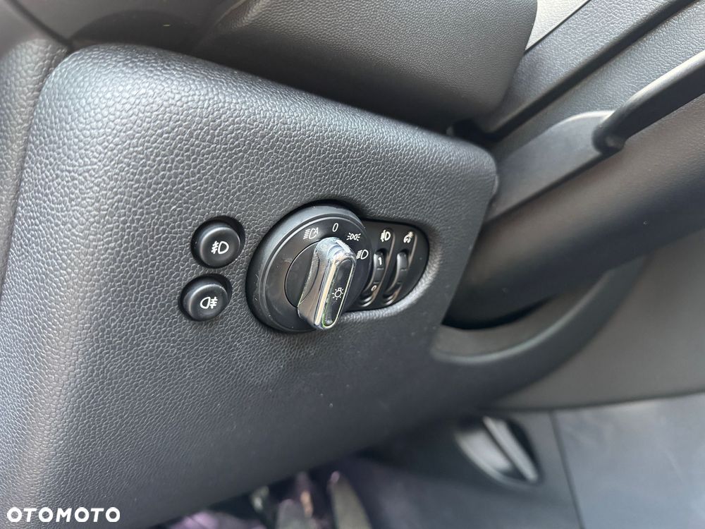 MINI Cooper Classic Trim - 26