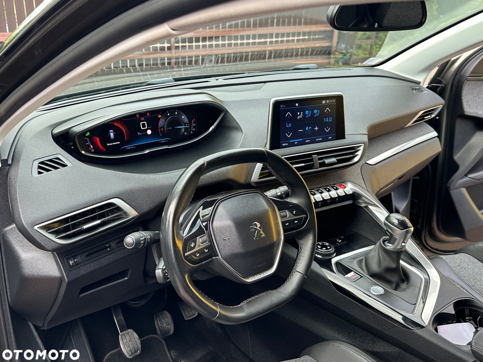 Peugeot 3008 1.6 BlueHDi Allure S&S - 14
