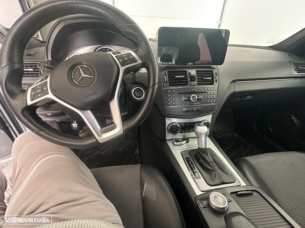 Mercedes-Benz C 220 CDI Avantgarde Aut. - 12