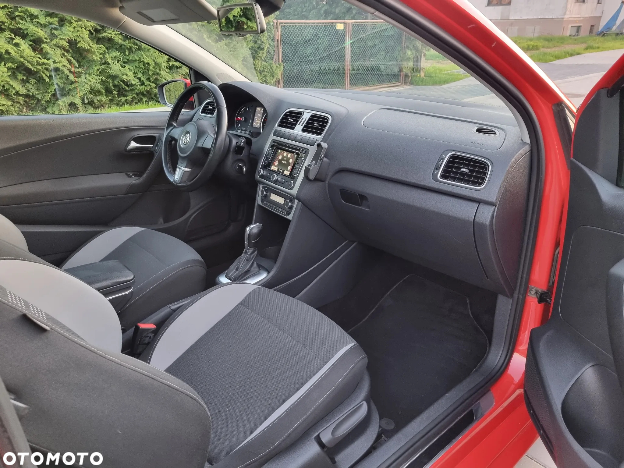Volkswagen Polo 1.6 TDI DPF Highline DSG - 10