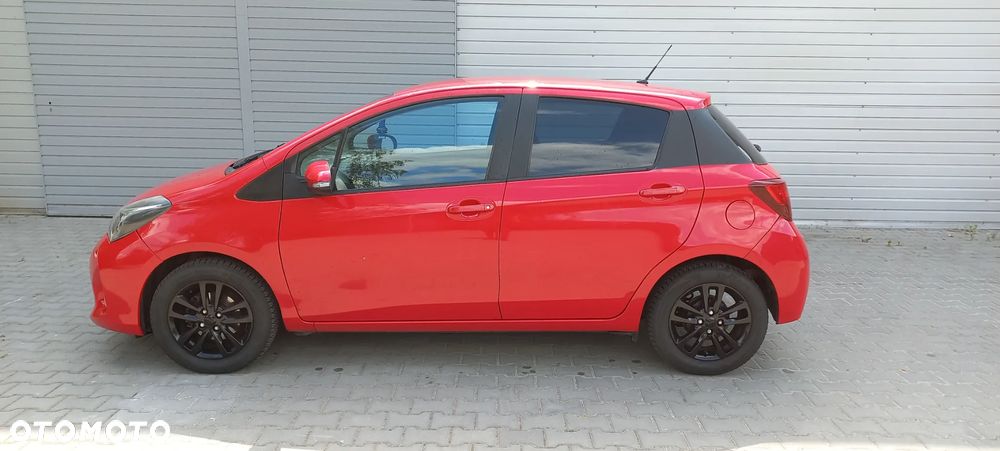 Toyota Yaris 1.0 Active EU6 - 9