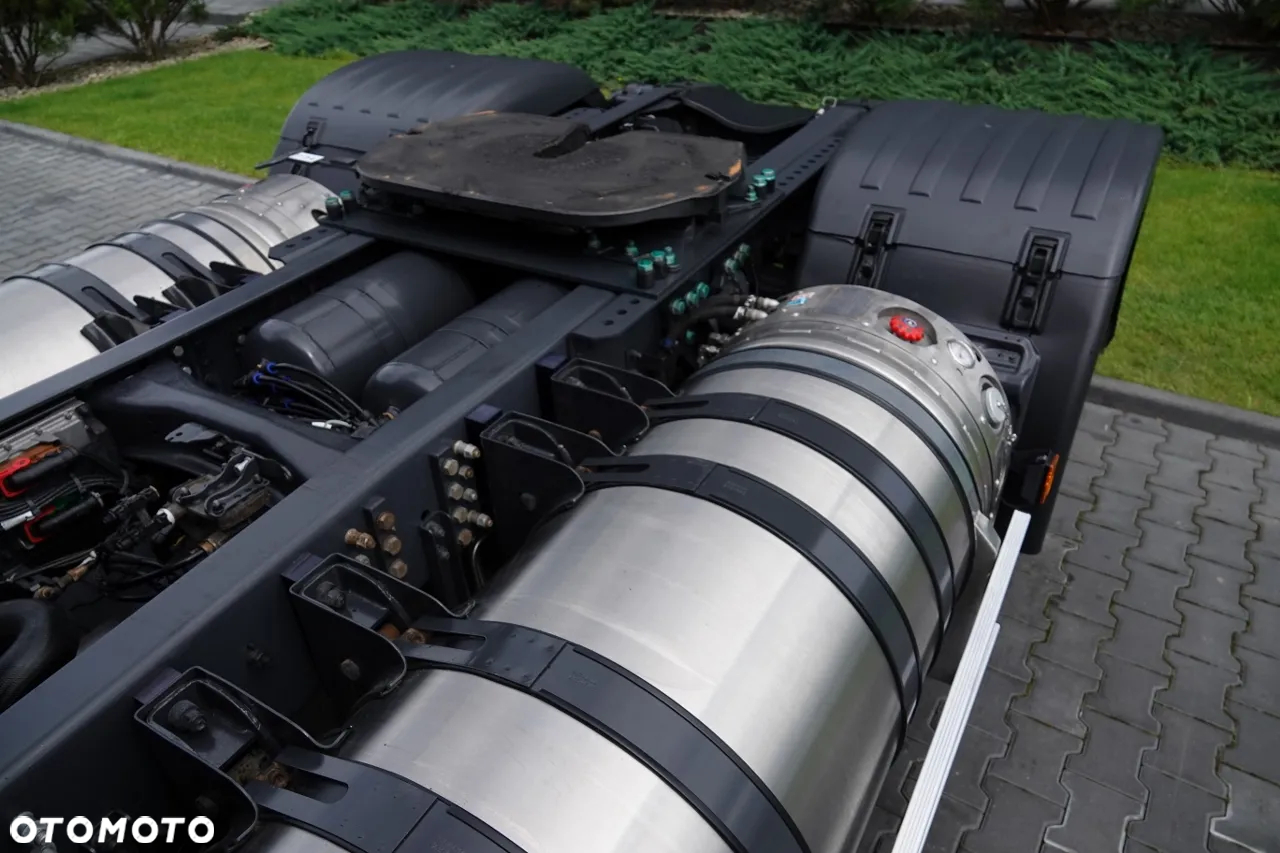 Scania R 410 / LNG / RETARDER / PRZÓD NA PODUSZKACH / 2020 ROK - 12